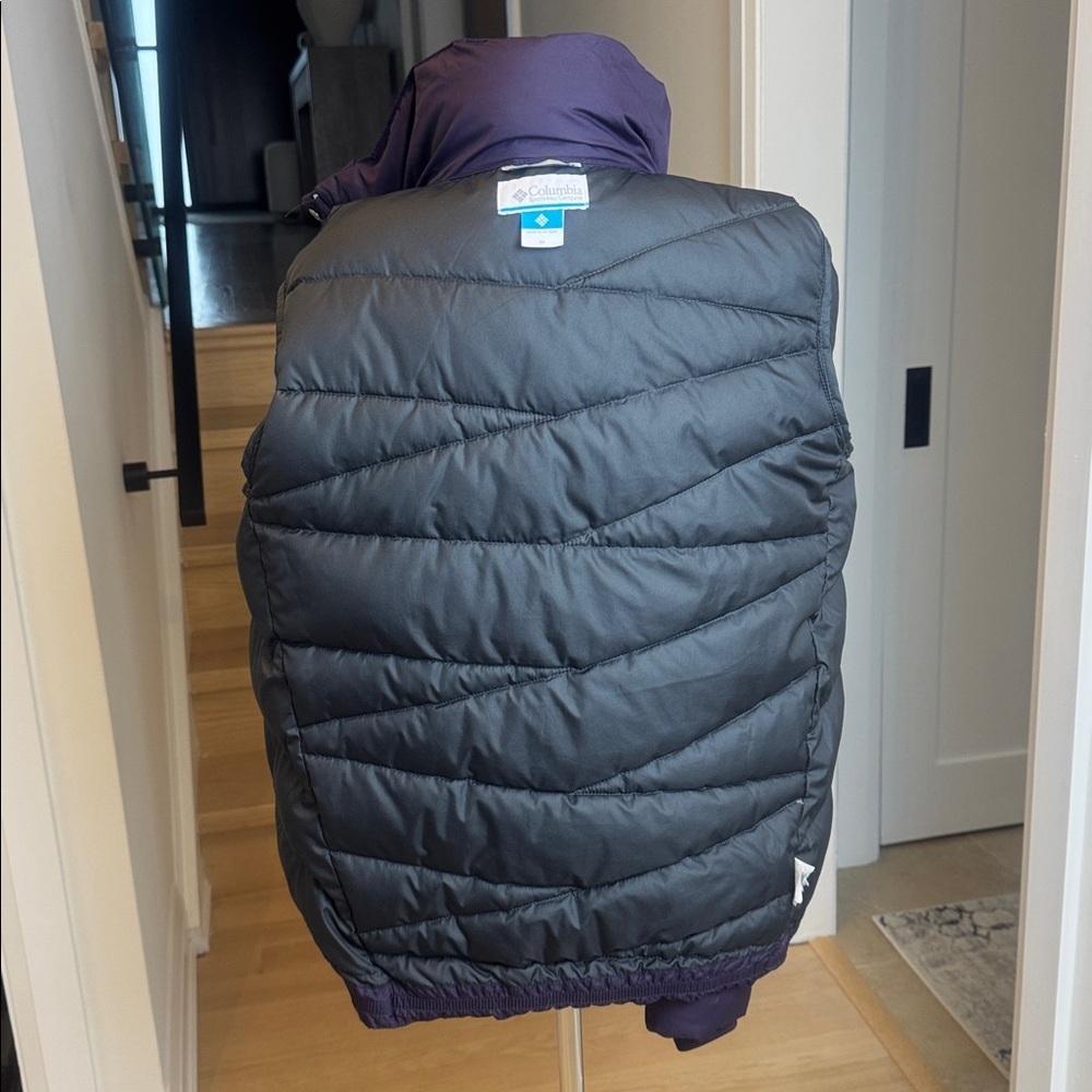 Columbia Purple Puffer Jacket – Size M – Insulated Winter Coat - Picture 9 of 9